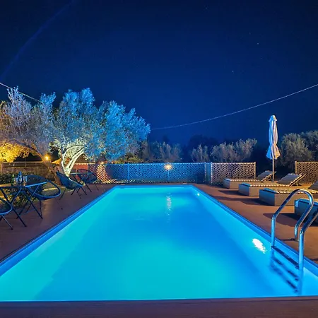 Sorina Kefalonia سفوروناتا