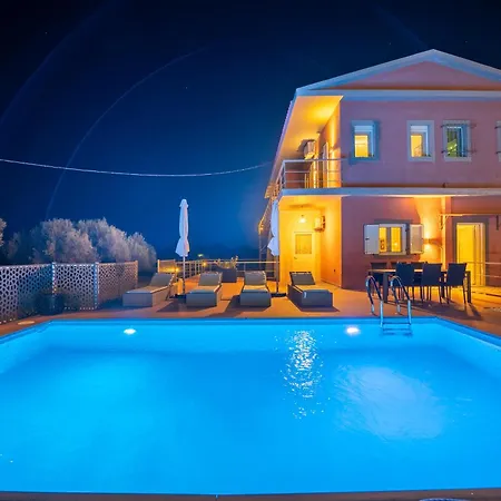 فيلة Sorina Kefalonia