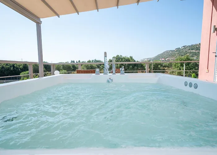 Sorina Kefalonia * Svoronata