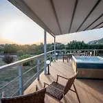 Sorina Kefalonia * 스보로나타